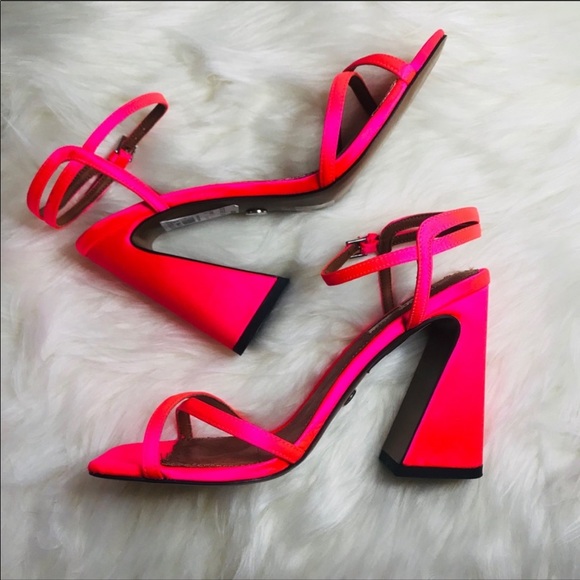 Topshop Redemption Pink Ankle Strap Heels - Picture 5 of 6